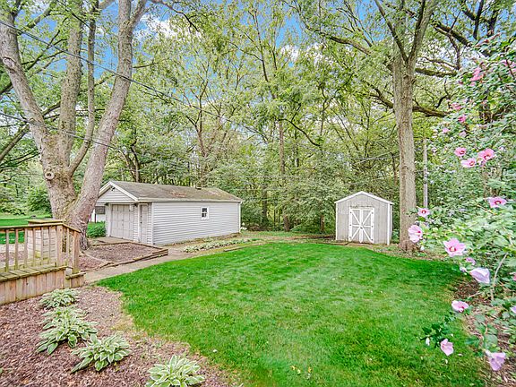 4th image of 6407 Willow Lane Dr