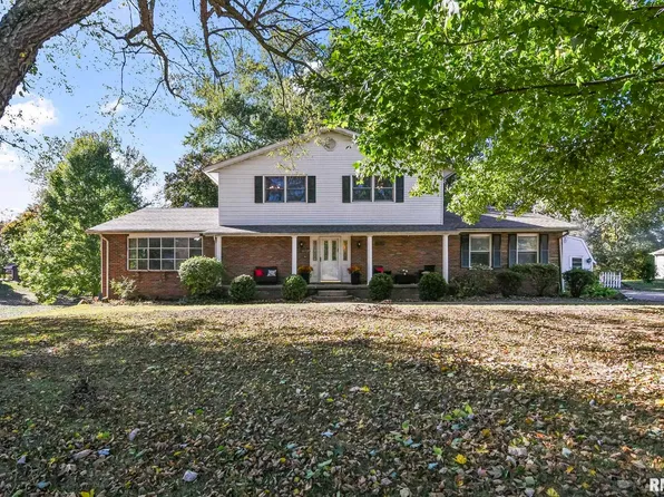 7919 Gooseberry Hill Dr, Springfield, IL 62707