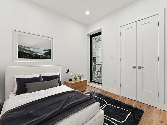 4th image of 280 Suydam St APT 1R
