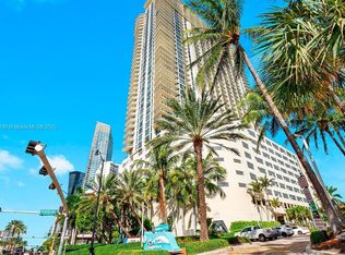 La Perla, Sunny Isles Beach, FL 33160