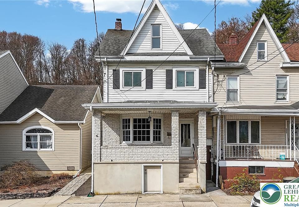 1st image of 518 Washington St
