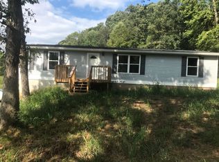 2087 Barth Rd, Belpre, OH 45714