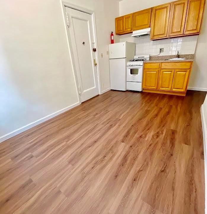 1st image of 30-89 34th St #1