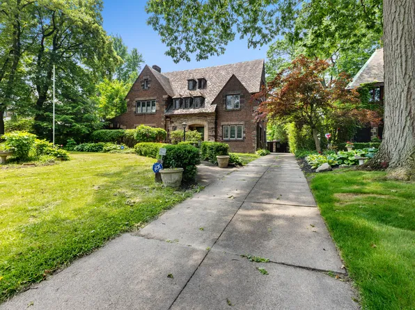 2260 5th Ave, Youngstown, OH 44504