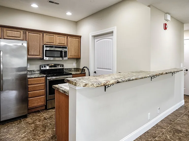 Oak Pointe — Photo 15