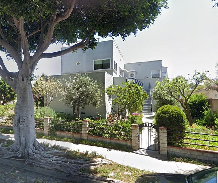 1st image of 2402 Oak St #D