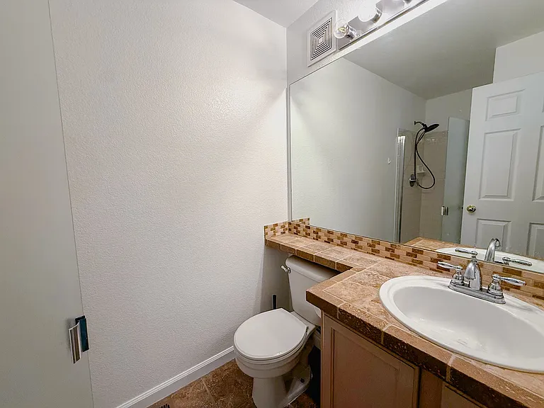 8707 E Florida Ave #406 — Photo 17