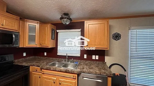 6425 Mirage Dr — Photo 6