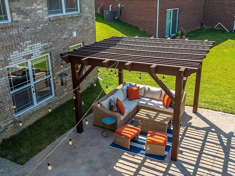 903 Malone Pl — Photo 27