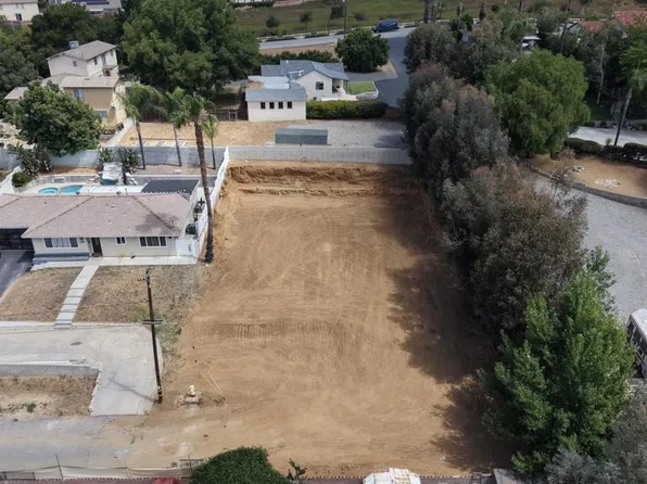 31812 Hutto Ln, Yucaipa, CA 92399