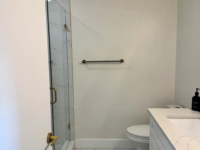 4453 SW 11th Pl — Photo 11