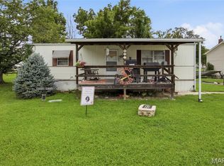 421 W Pacific St, Pacific, MO 63069