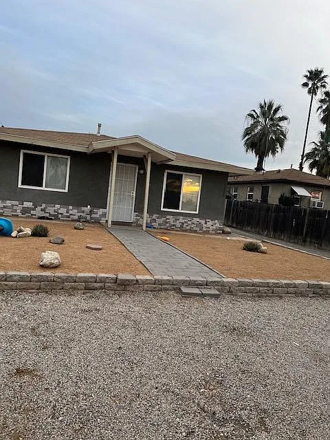 1222A Turquoise Ave