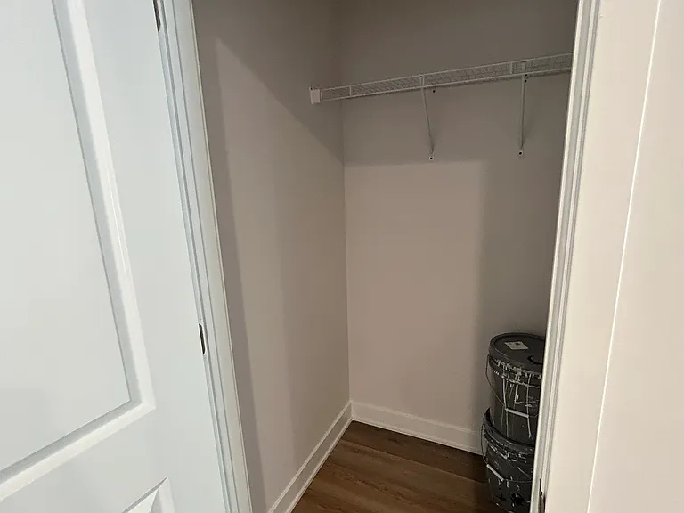 1706 Ingram St — Photo 5