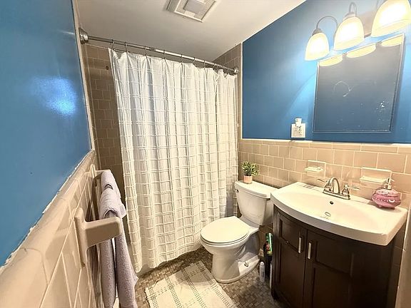 5th image of 20 South St APT C
