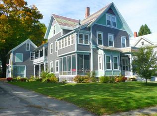 108 Oak St, Brattleboro, VT 05301