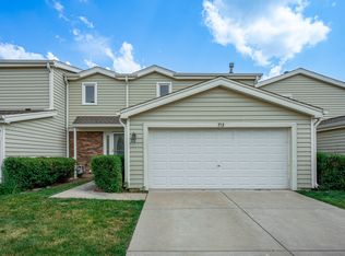 713 Ascot Ct, Hoffman Estates, IL 60169