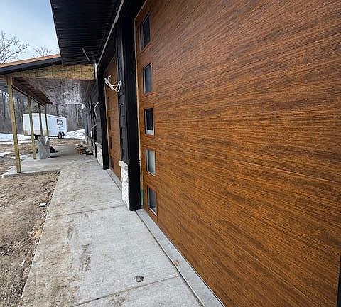 2nd image of 12161 Nature Rd NW