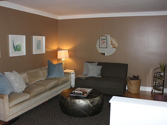 4th image of 2816 January Ave