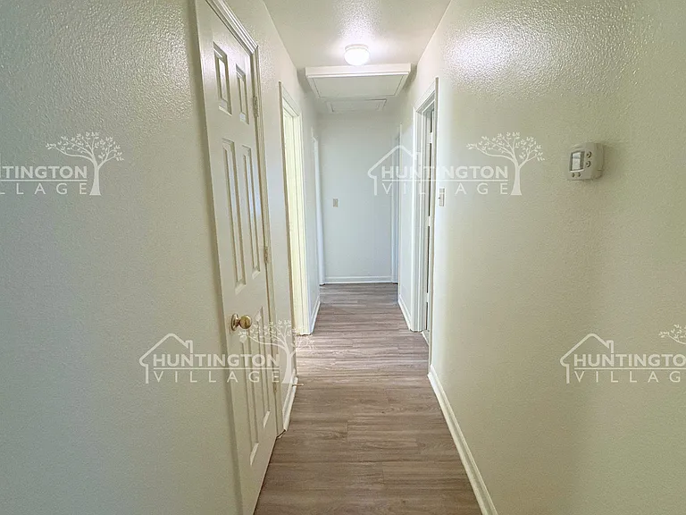 1003 Brookley Ave — Photo 6