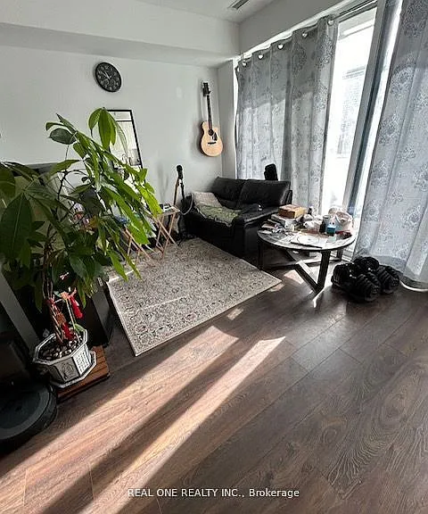 28 Wellesley St E #1203 — Photo 8