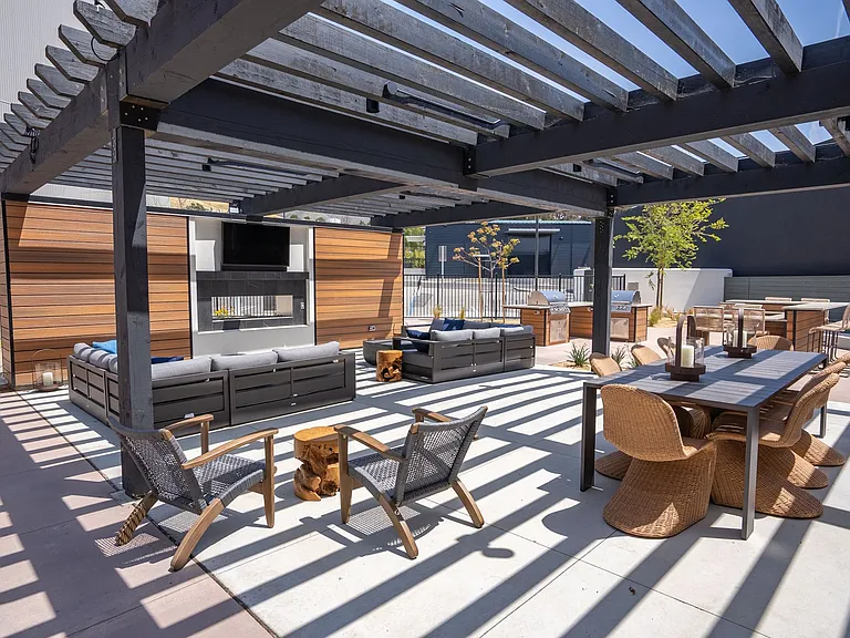 The Junction (2120 Santa Barbara Ave) — Photo 42