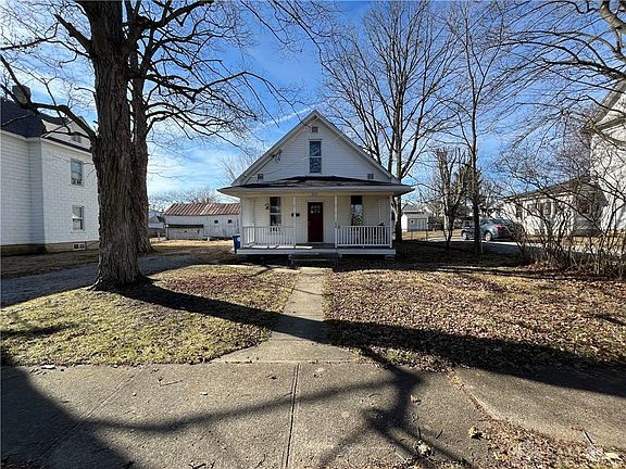3rd image of 225 High St