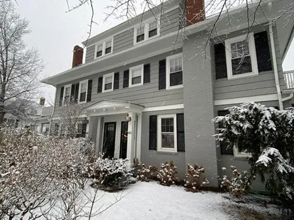 420 Wayland Ave, Providence, RI 02906