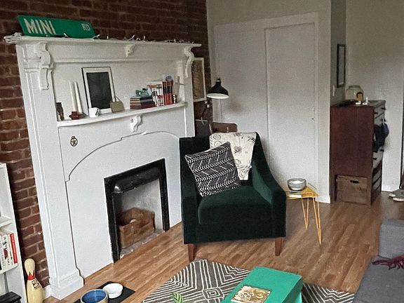 2nd image of 48 W 87th St APT 4A