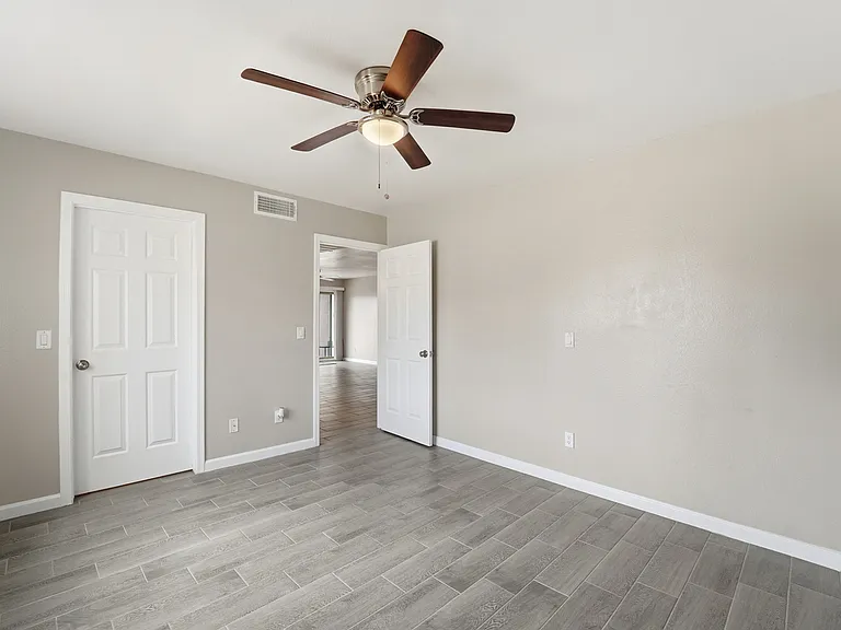 4330 N 5th Ave #105 — Photo 16