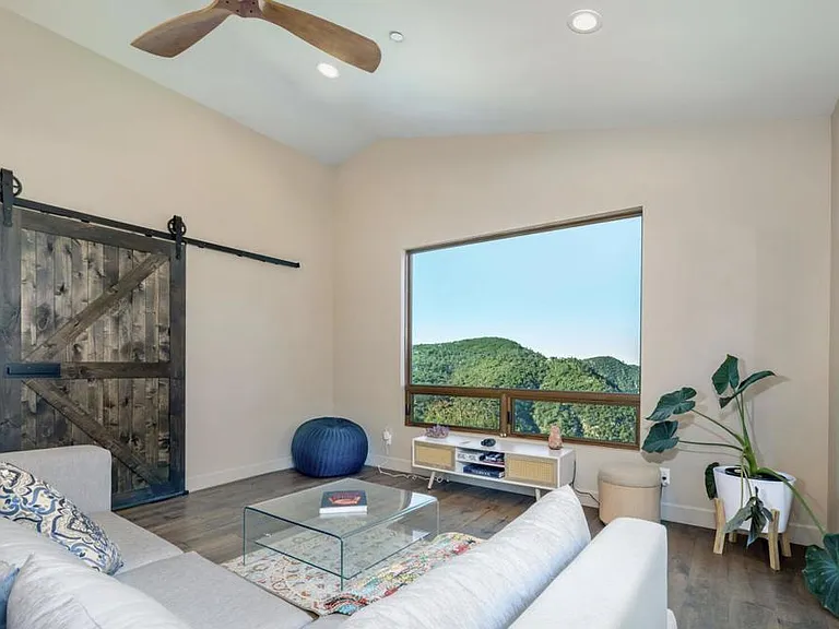 14444 Kodama Rd — Photo 31
