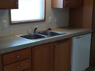 3504 44th Ave, Moline, IL 61265