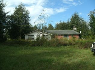 4093 Cooper Ln, Holt, FL 32564