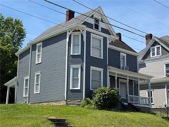 3rd image of 784 E High St