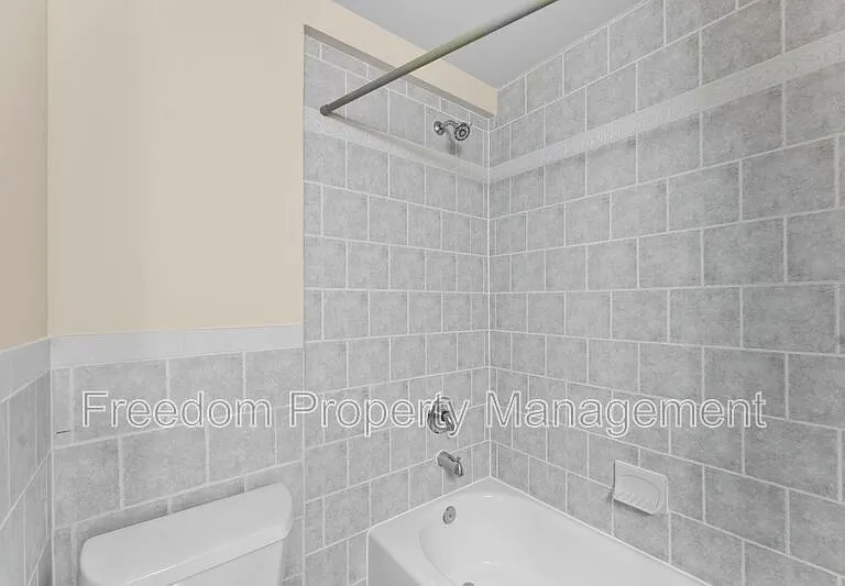 9140 Worthington Dr — Photo 72