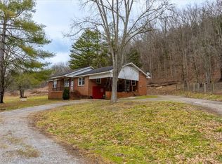 275 Davis Hollow Rd, Liberty, TN 37095