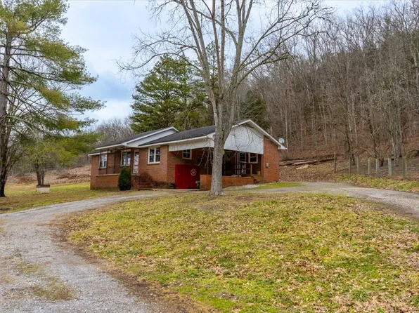 275 Davis Hollow Rd, Liberty, TN 37095