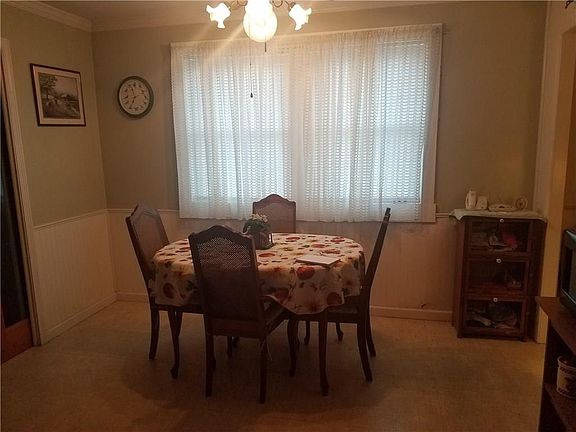 4th image of 2819 S Walcott St