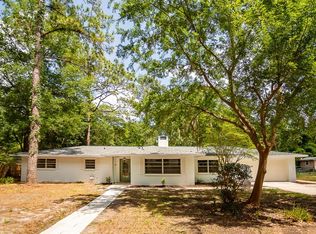 15 SW 40th Ter, Gainesville, FL 32607