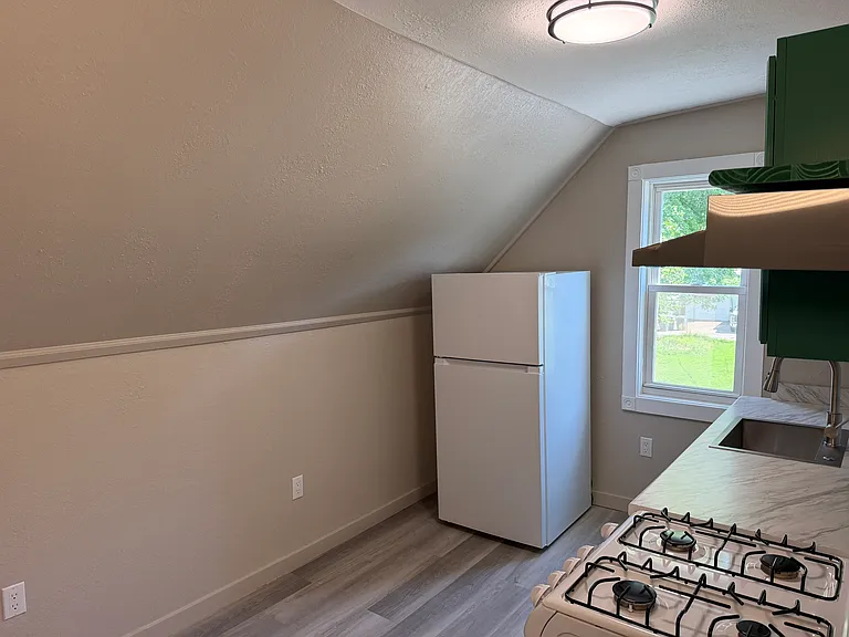 2728 W Virginia St #C — Photo 7