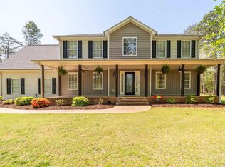 1761 Memorial Drive Ext, Greer, SC 29651