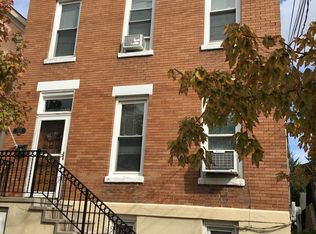 330 70th St, Guttenberg, NJ 07093