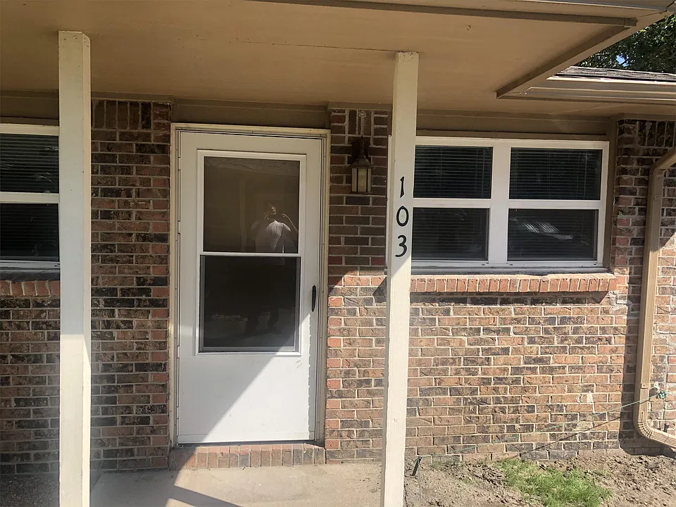 1512 S Meridian Ave #103
