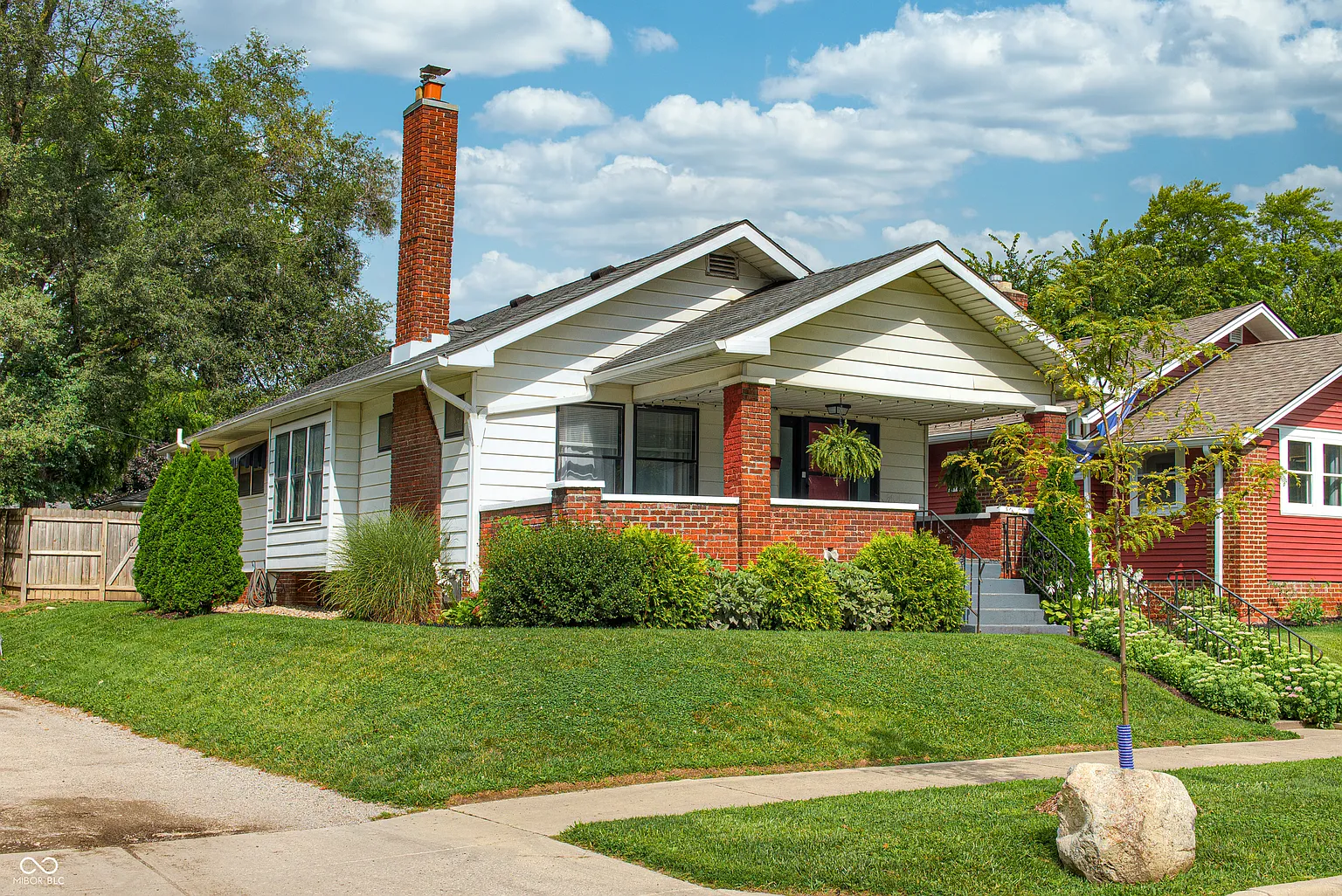 18 N Riley Ave photo 1