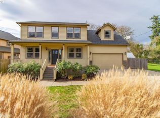 1085 River Loop 1, Eugene, OR 97404