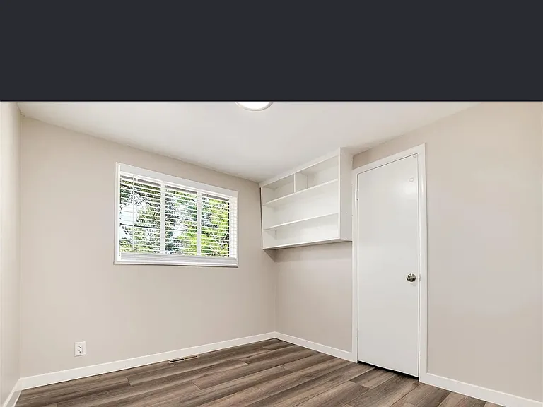 1120 W Oxford Ave — Photo 2