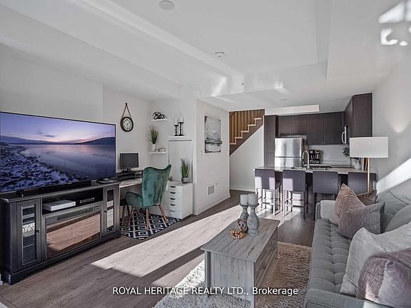 4th image of 1555 Kingston Rd #103