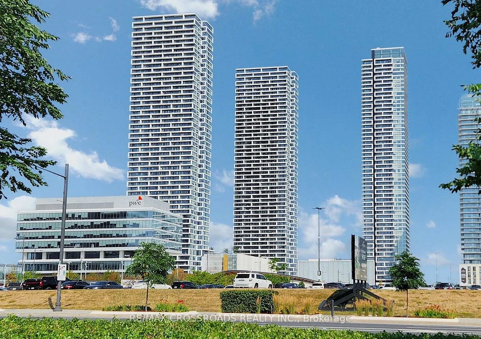 2 bed, $2,250 — Photo 1