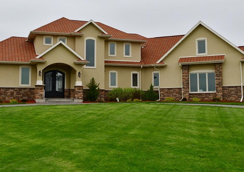 1st image of N5110 Lakeview Way
