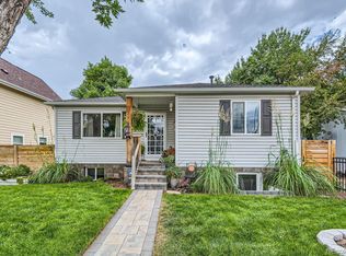 2933 S Logan St, Englewood, CO 80113